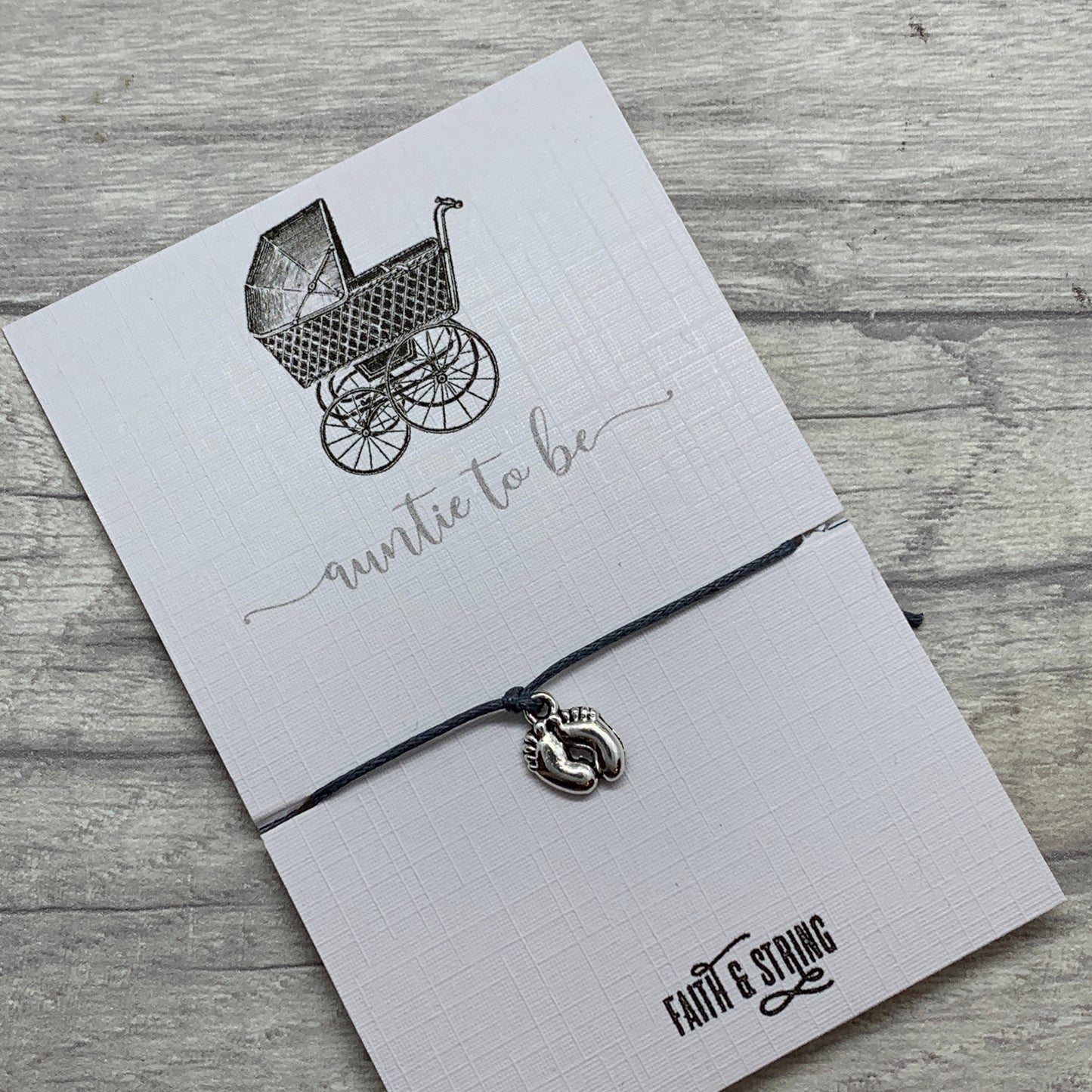Baby reveal gift, auntie to be gift, nanny to be gift, nana to be gift.